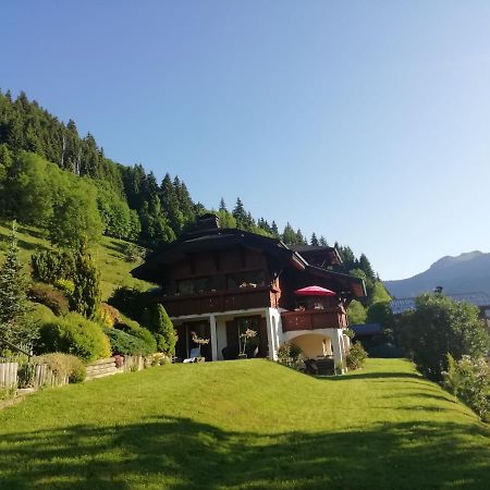 Chambres En Chalet Petit Dejeuner Inclus La Cote d'Arbroz Dış mekan fotoğraf